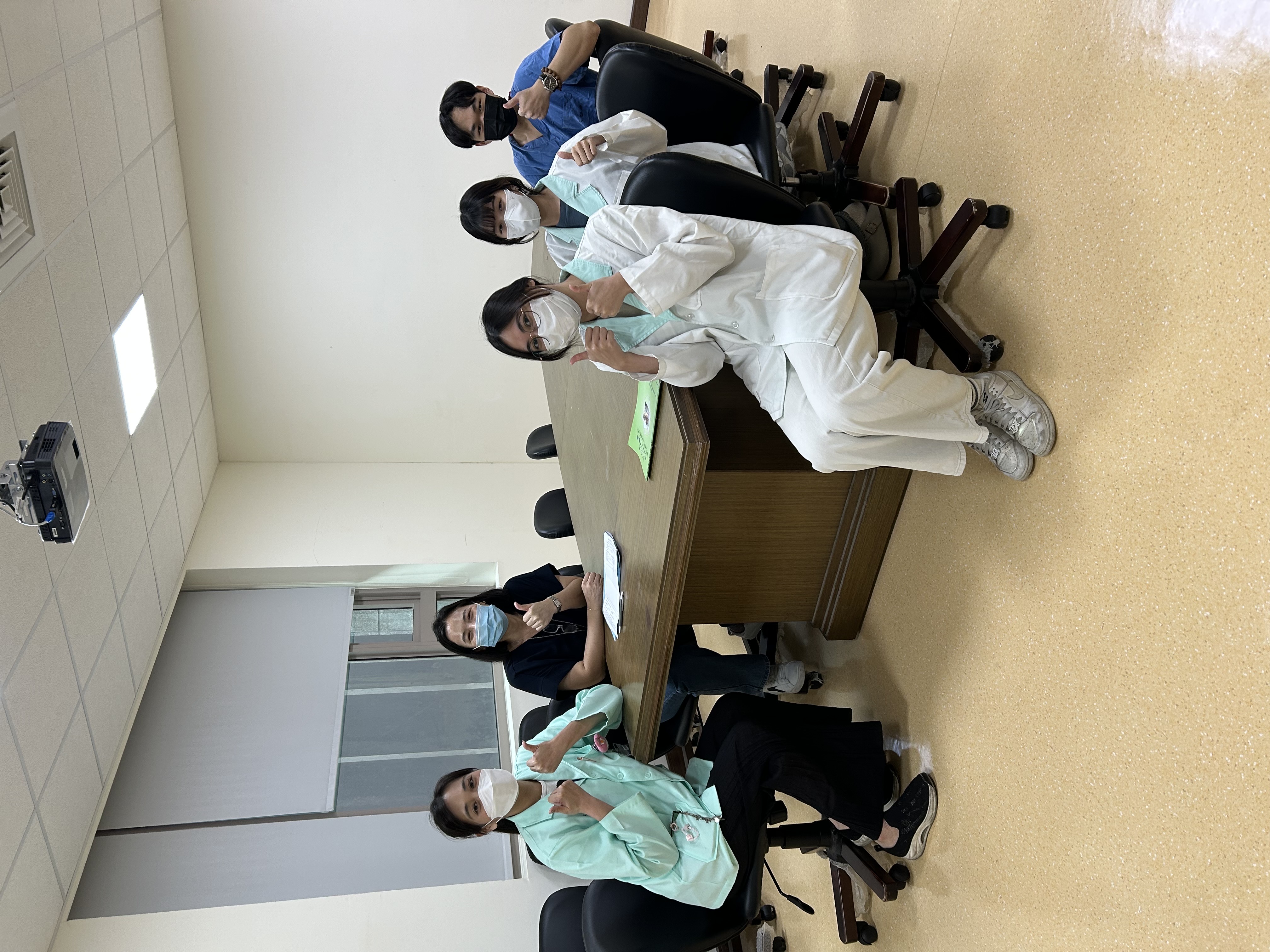 學士專業主視覺